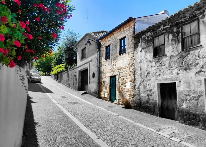 아파트 Casinha Da *