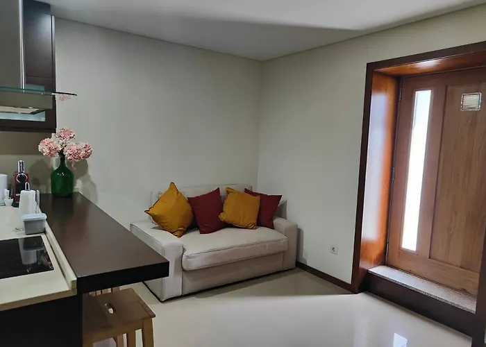 아파트 Casinha Da *